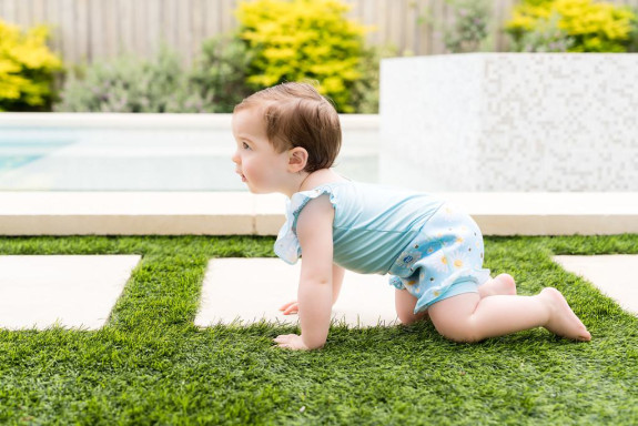 Plavky Happy Nappy kostýmek Daisy Bee s volánky